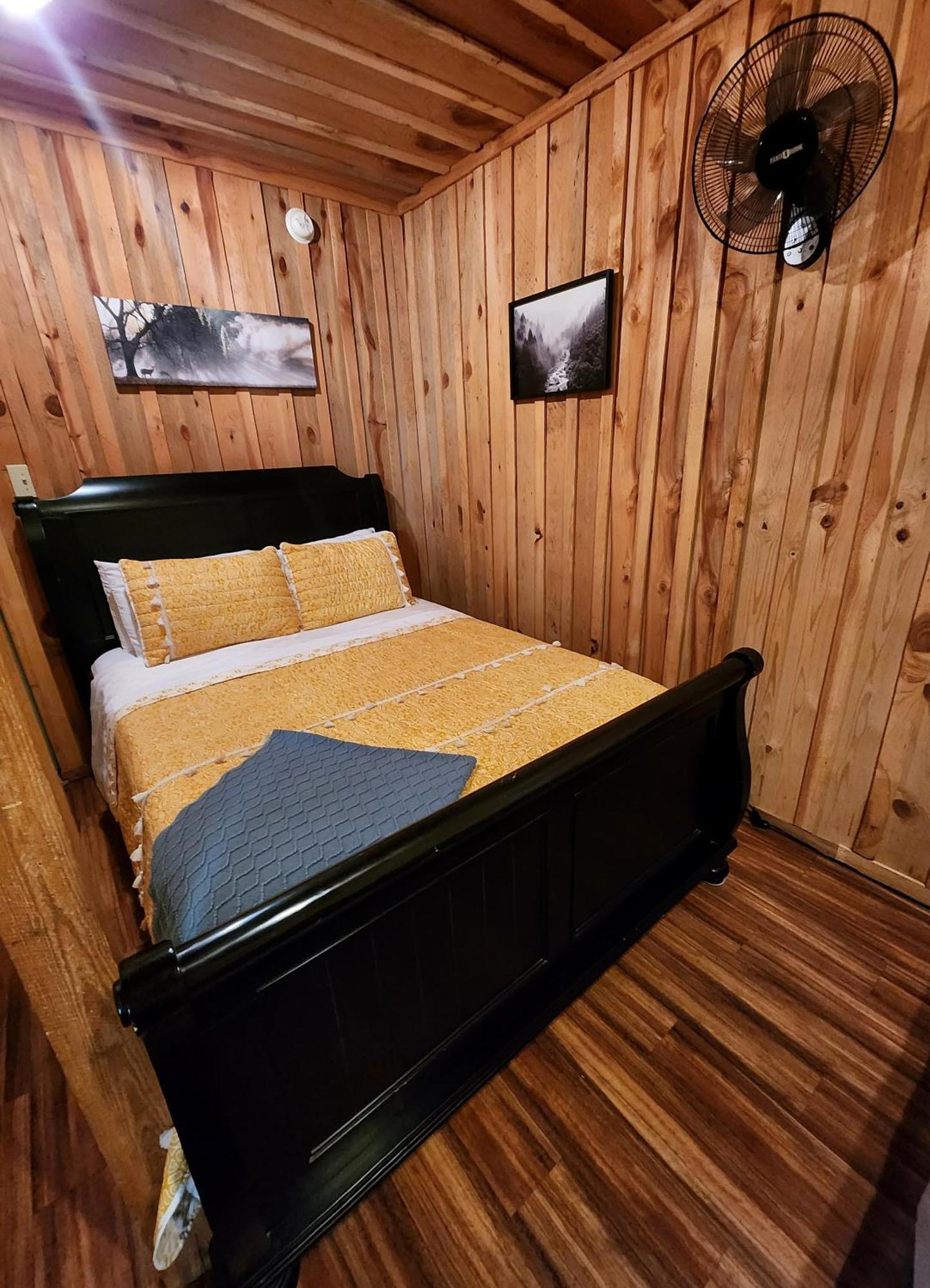 Unique Country Cabin Meets Farmhouse Modern!!! Mena Extérieur photo