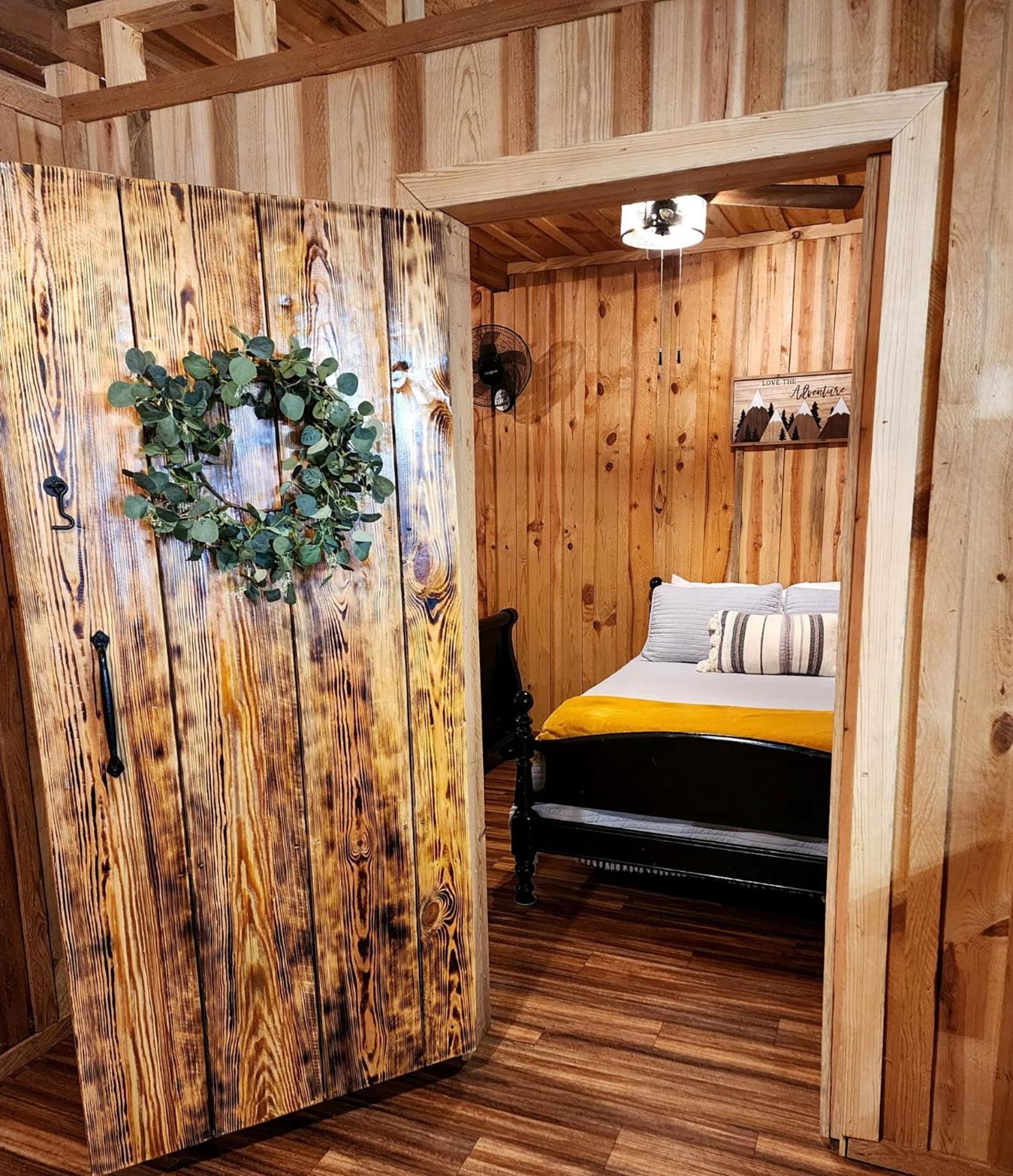 Unique Country Cabin Meets Farmhouse Modern!!! Mena Extérieur photo