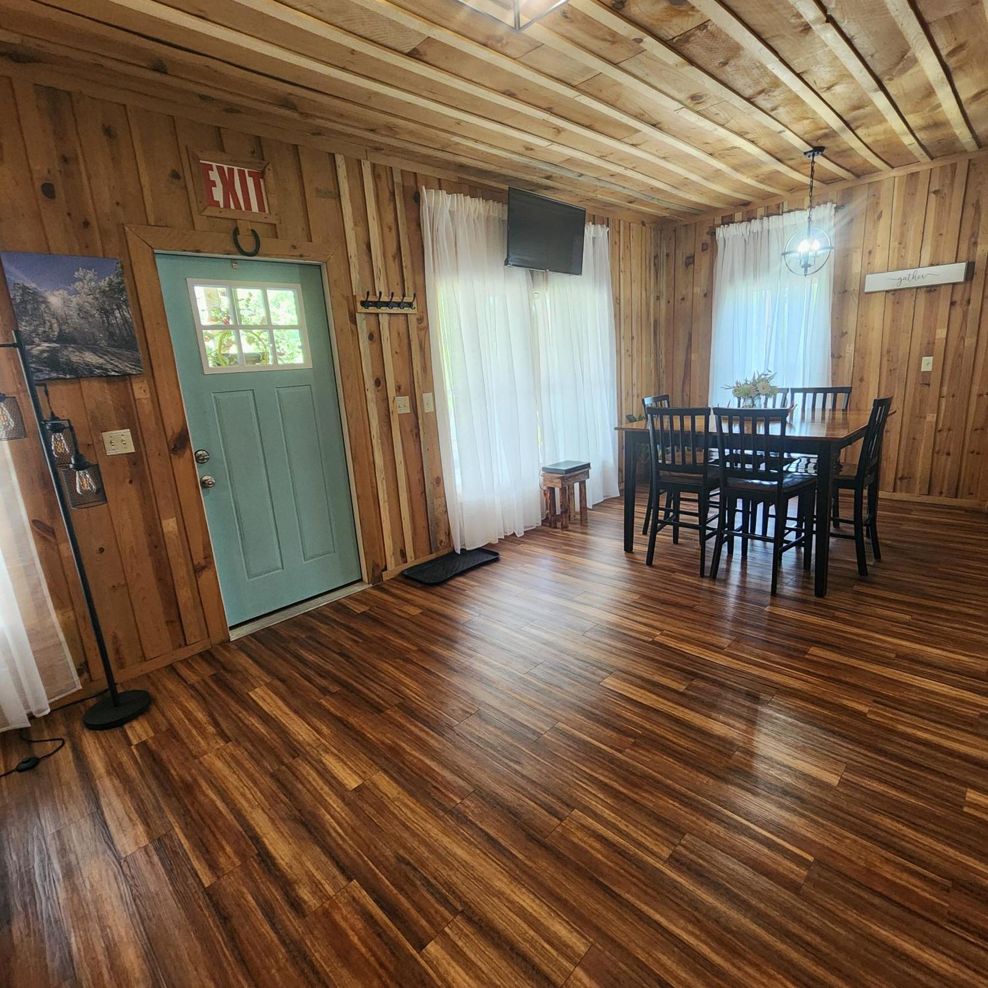 Unique Country Cabin Meets Farmhouse Modern!!! Mena Extérieur photo
