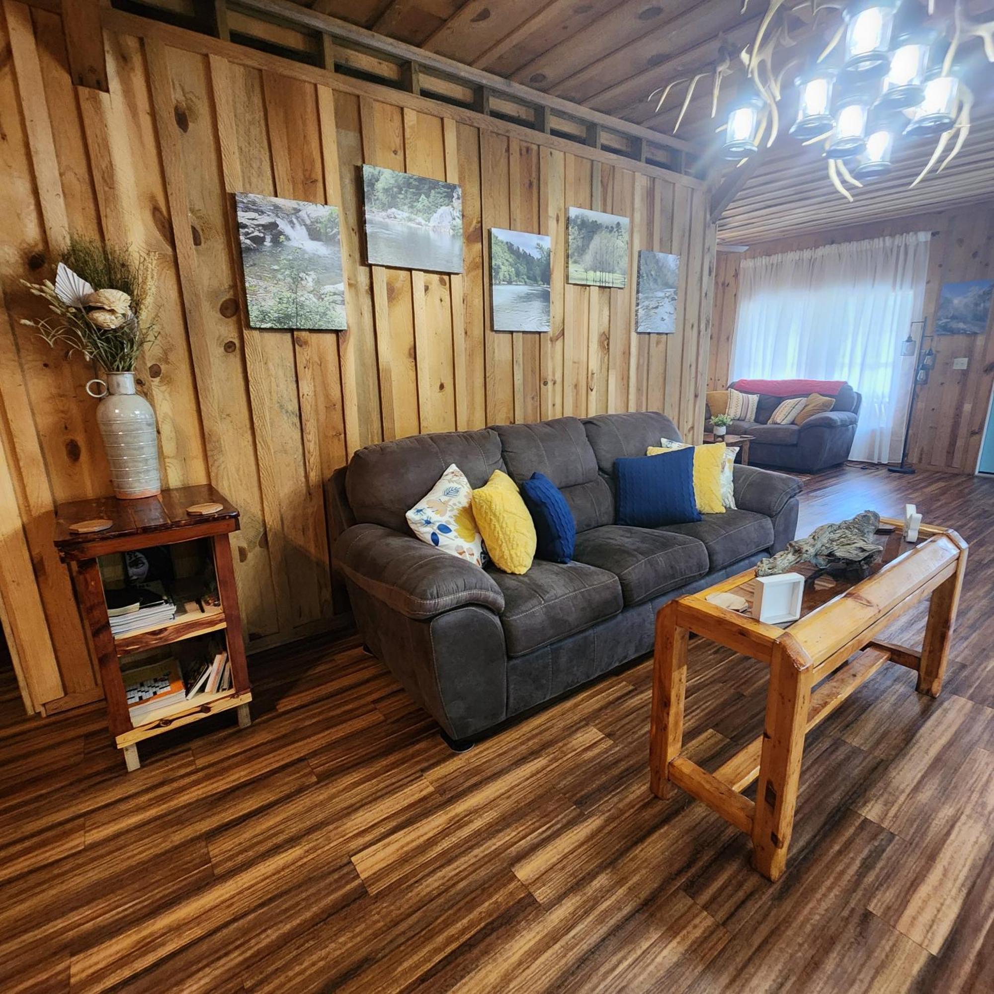 Unique Country Cabin Meets Farmhouse Modern!!! Mena Extérieur photo